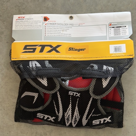 STX Stinger Lacrosse Shoulder Pad Intermediate  Beginner in Black Size XXS - Picture 5 of 8
